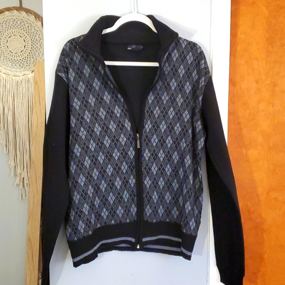 Chereskin Men's Zipper Sweater.